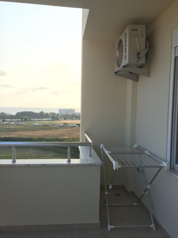 Sea View Studio In Orion Garden Apartment Avsallar Phòng bức ảnh